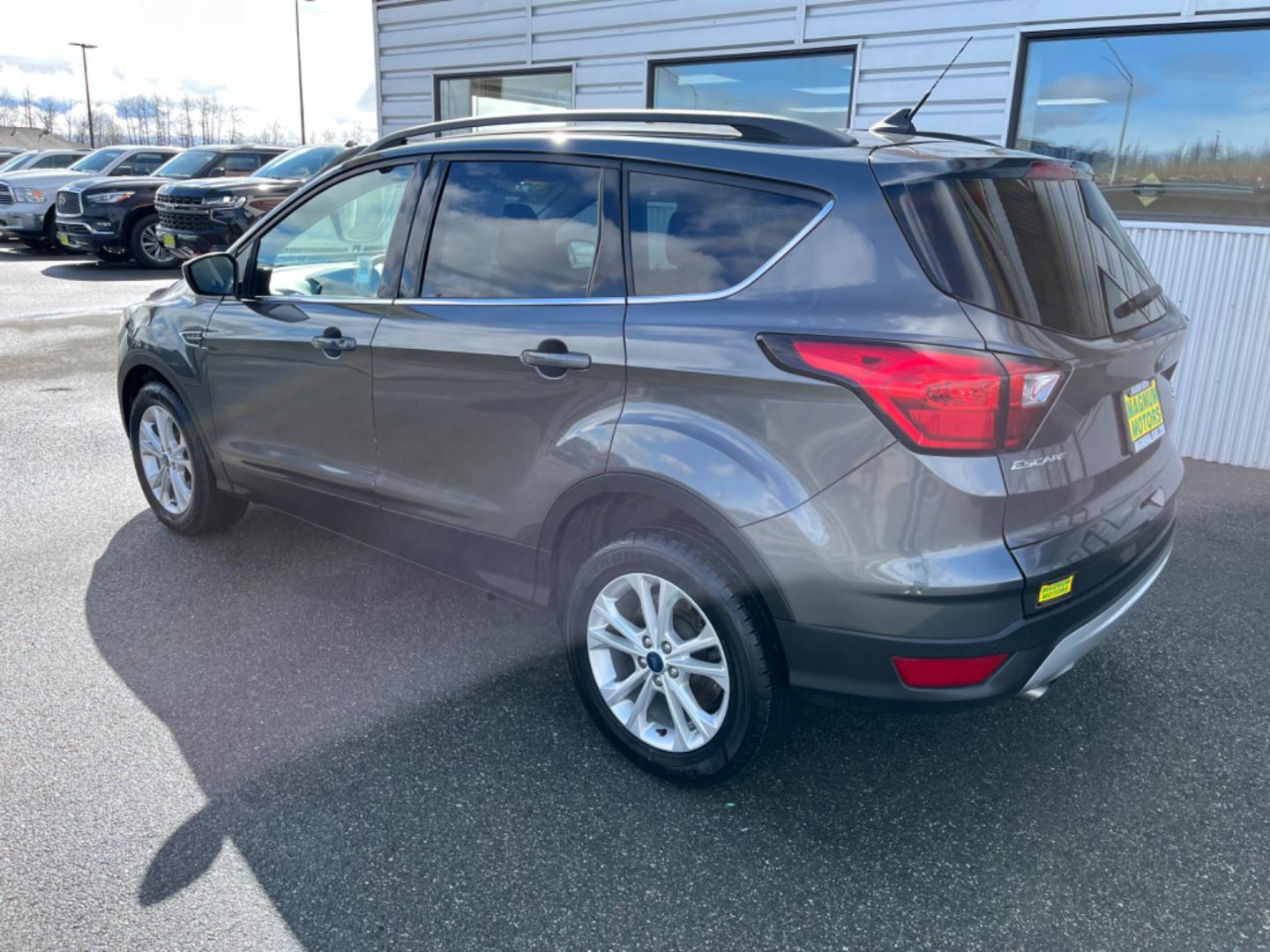 2019 GRAY /black leather FORD ESCAPE SEL (1FMCU9HD5KU) with an 1.5L engine, Automatic transmission, located at 1960 Industrial Drive, Wasilla, 99654, (907) 274-2277, 61.573475, -149.400146 - Photo#2